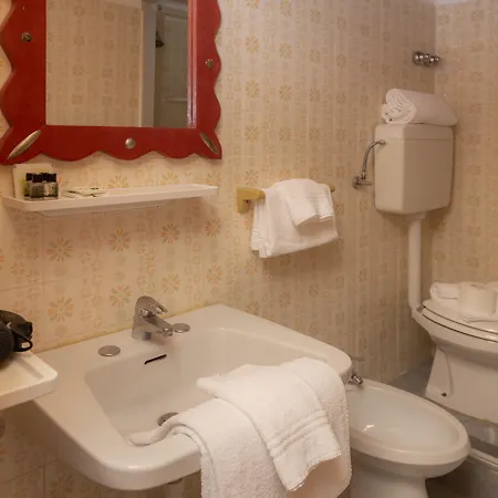Отель Monte Triplex 3*