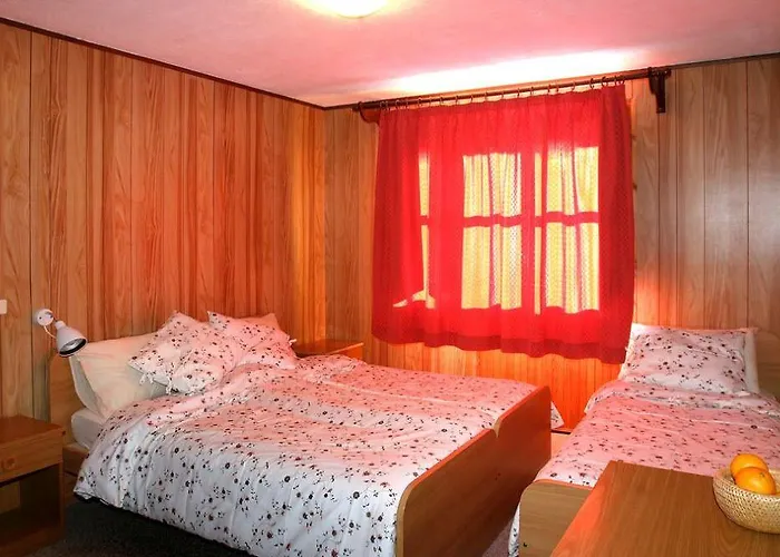 Otel Monte Triplex 3*