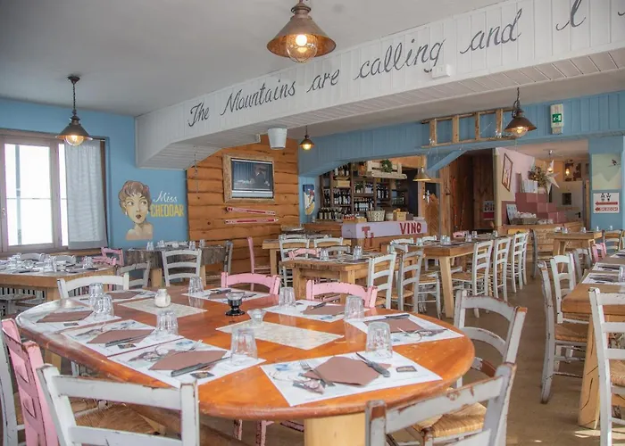 Otel Monte Triplex 3*